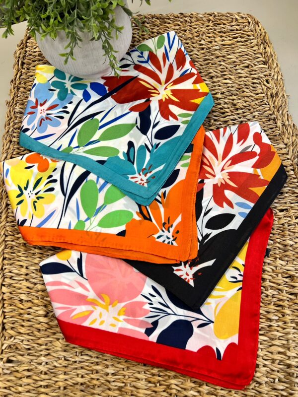 Pañuelo Flores