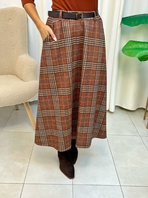 Falda Escocia